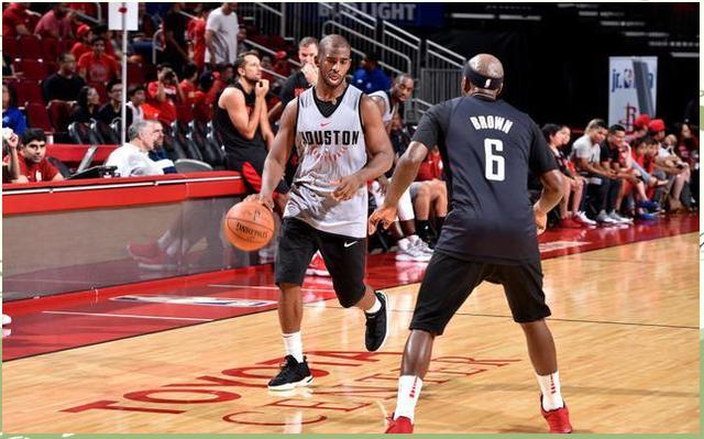 开云体育官网-火箭鏖战北京队，周琦关键制胜