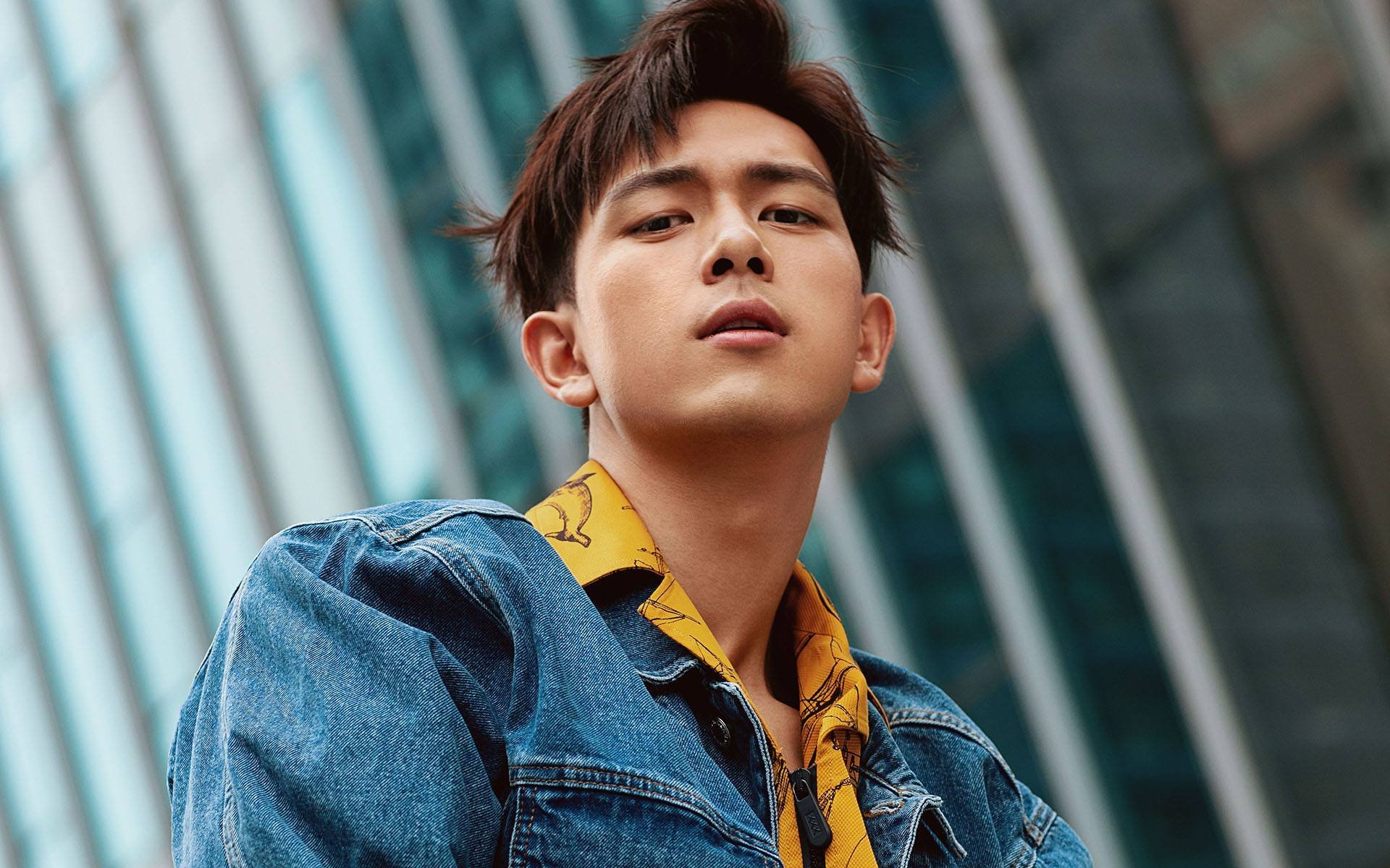 绿茵场上的指挥家，李刚仁以艺术家姿态，在哥伦比亚与澳大利亚激战中演绎压制级掌控