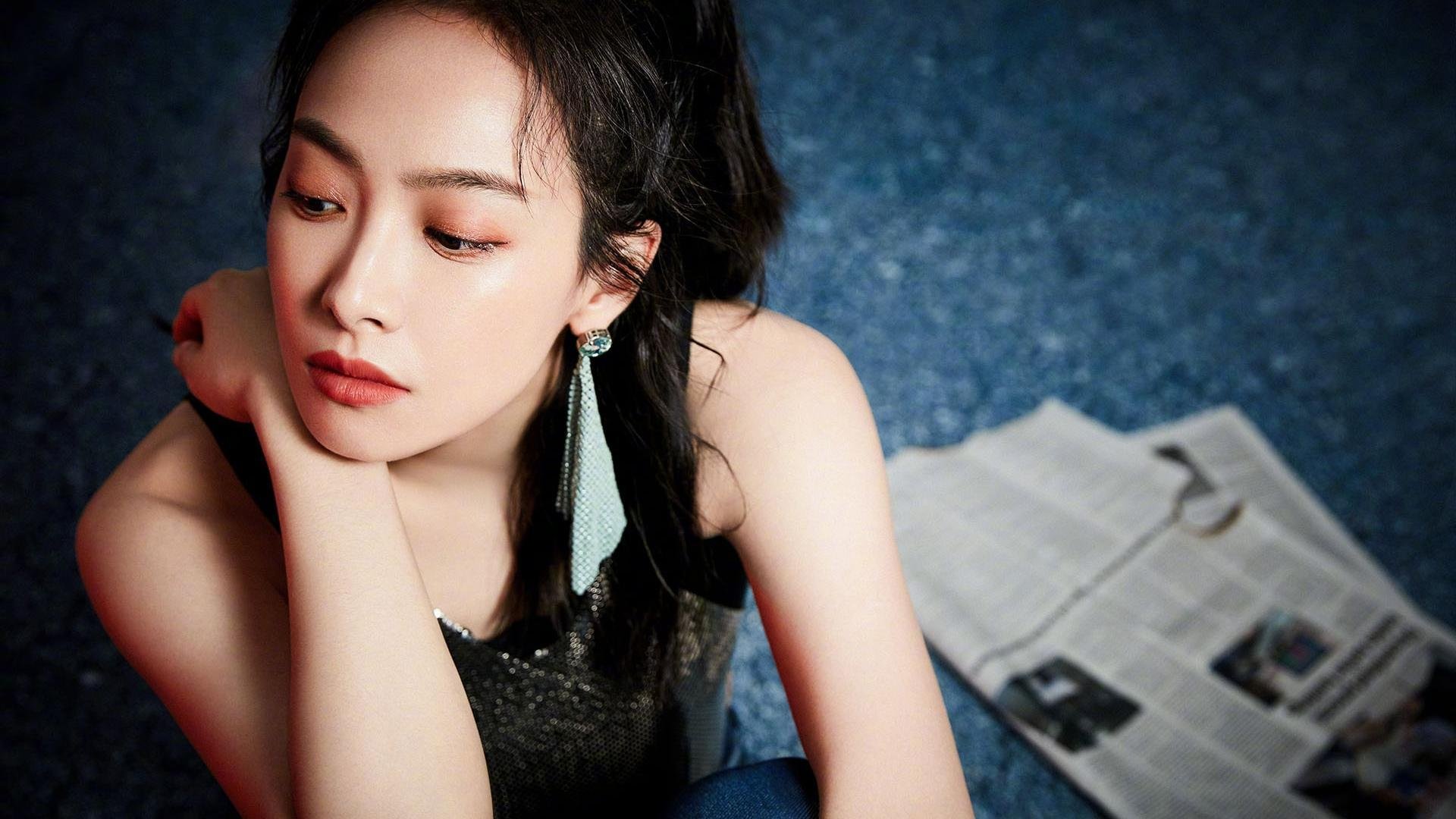 开云体育-逆袭与秩序，上海街道上的速度宣言