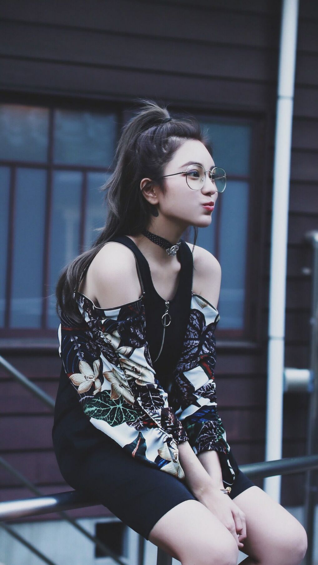 战术碾压与个人英雄主义，喀麦隆如何凭借阿克的全能统治力压制比利亚雷亚尔