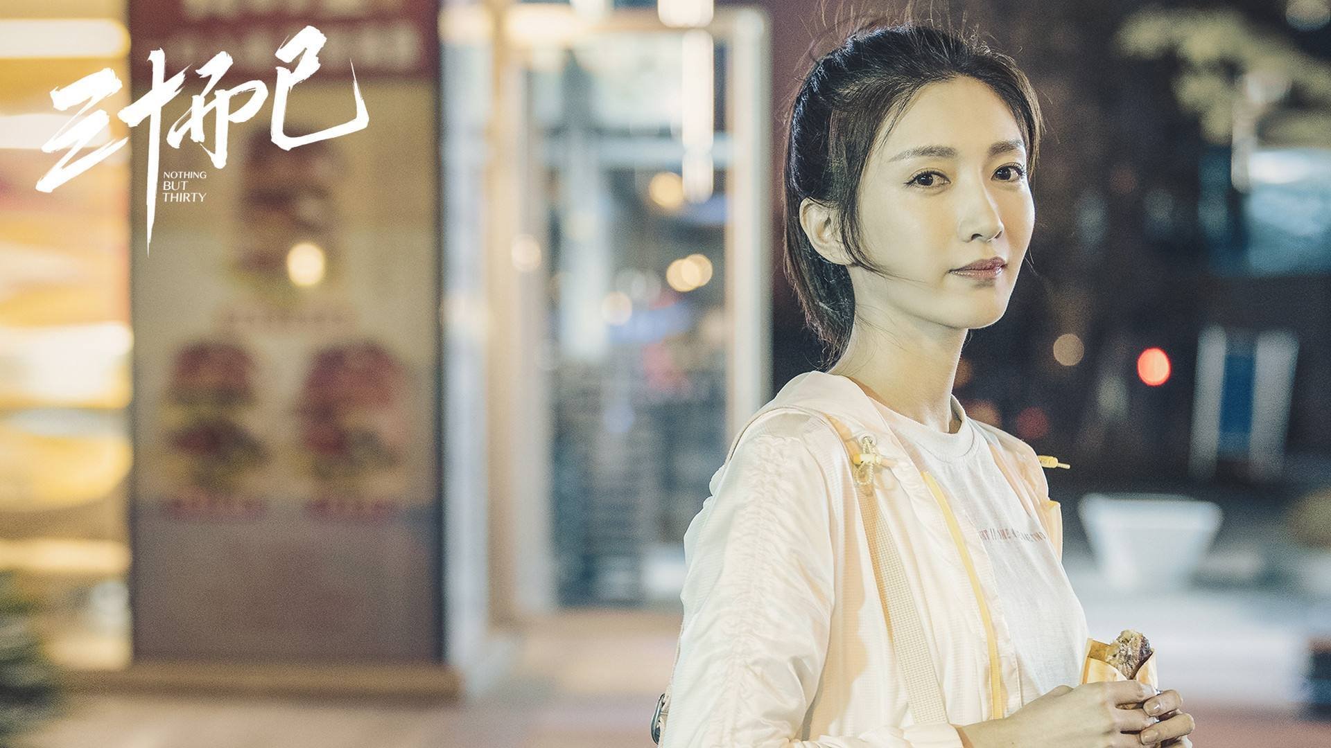 首先，我们来扩展思维，构思一个既有冲击力又包罗万象的文章标题